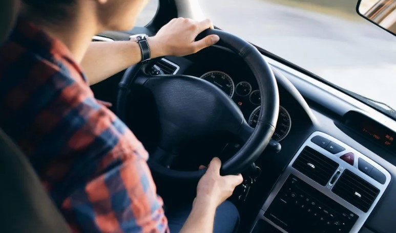 Με πήγε σε μια έκπληξη για την επέτειό μας, αλλά μόλις βγήκα από το αυτοκίνητο, κατάλαβα ότι δεν ήμουν εγώ ο λόγος γι’ αυτό.