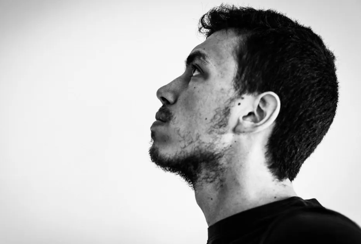 Βρήκα το νυφικό μου κατεστραμμένο από σίδερο – Έμεινα άναυδη όταν έμαθα ποιος το έκανε και η εκδίκησή μου ήταν σκληρή
