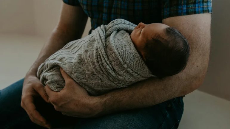 Ο σύζυγός μου δεν πήγε στα υπερηχογραφήματα του πρώτου μας μωρού – Όταν ανακάλυψα τον λόγο, παραλίγο να καταρρεύσω