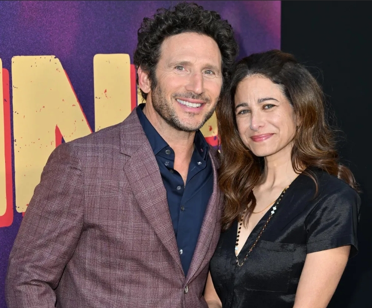Η κόρη του Mark Feuerstein γεννήθηκε με ένα δυνητικά θανατηφόρο καρδιακό ελάττωμα και υποβλήθηκε σε δύο επεμβάσεις ανοιχτής καρδιάς — Τι της συνέβη;