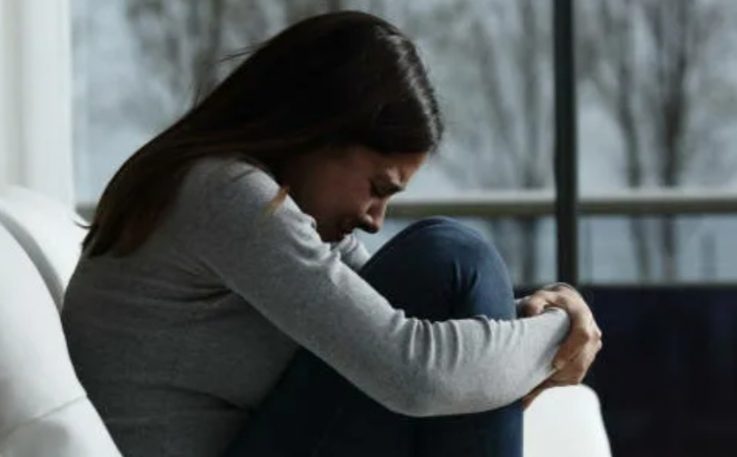 Κράτησα μία υπόσχεση προς τη γυναίκα μου για δέκα χρόνια – μέχρι που μια ανθοδέσμη αποκάλυψε το μυστικό που πήρε μαζί της.